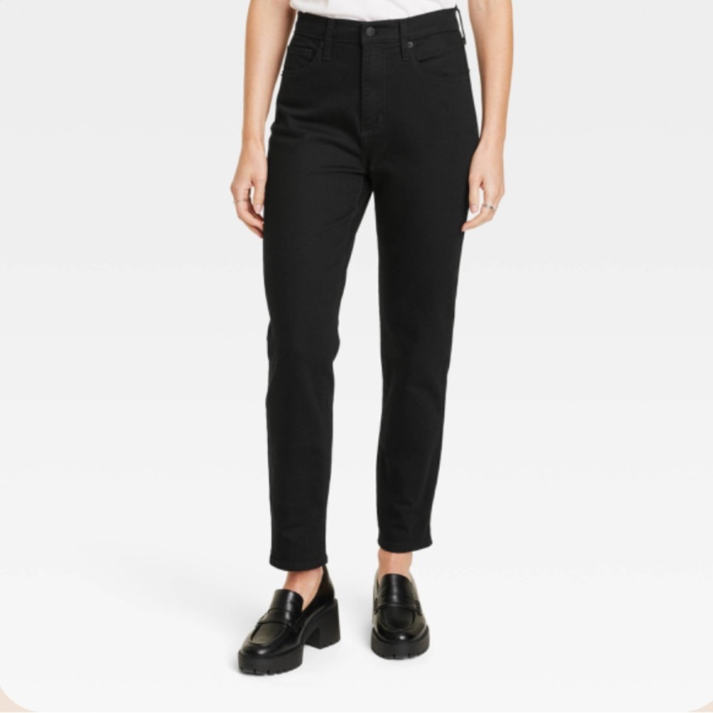 High-Rise Straight Leg Women's Jeans - Black
